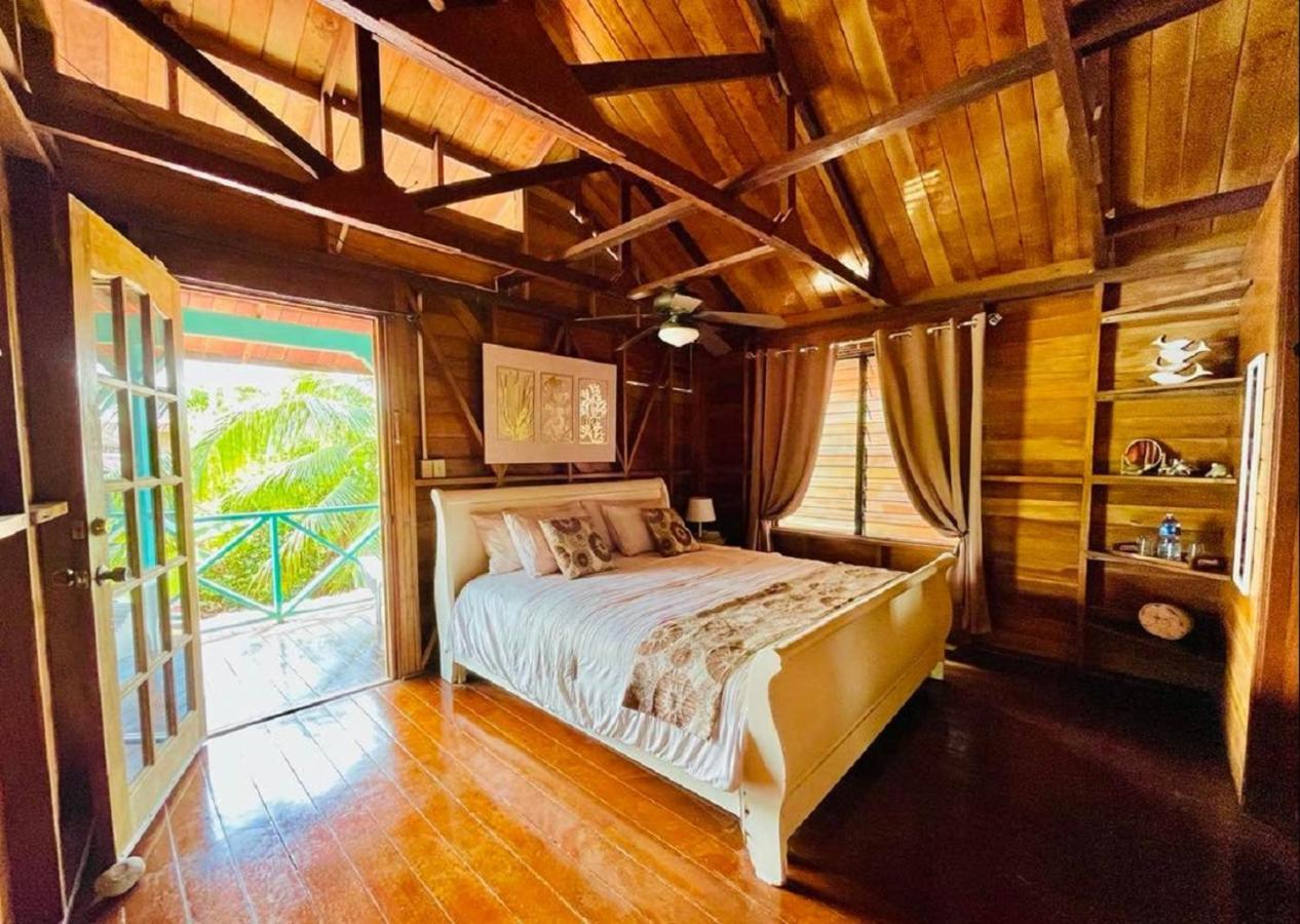 Villa Amaya Bocas del Toro Exterior foto